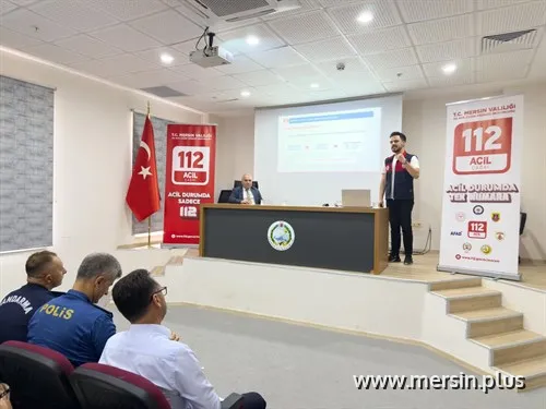 Anamur’da Muhtarlara 112 Acil Çağrı Merkezi Bilgilendirmesi