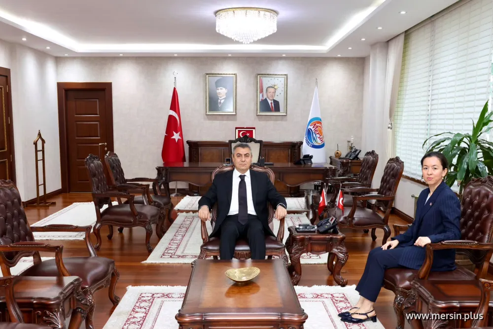 Mersin Gündeminde Zirve: Vali Atilla Toros ve Başkan Vekili Gülşah Yıldırım Genç Bir Araya Geldi