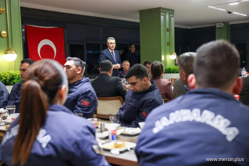 Vali Atilla Toros Anamur’da Kamu Görevlileriyle İftarda Buluştu