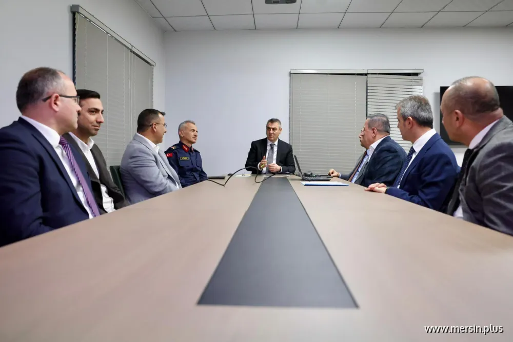 Mersin’de Dev Ulaşım Projeleri Masada: Çeşmeli–Kızkalesi Otoyolu ve Tarsus Hattı Değerlendirildi