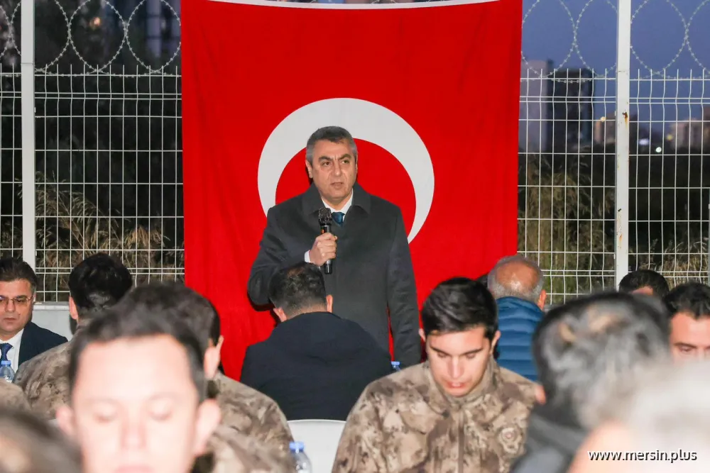 Mersin’de Şehit Özel Harekât Polisi Mustafa Karapınar Anısına İftar Programı Düzenlendi
