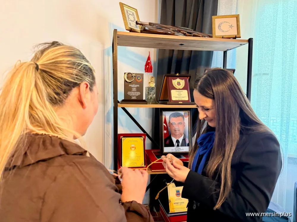 Toroslar’da Duygusal Anlar: Şehit Ailesine Sıcak Buluşma