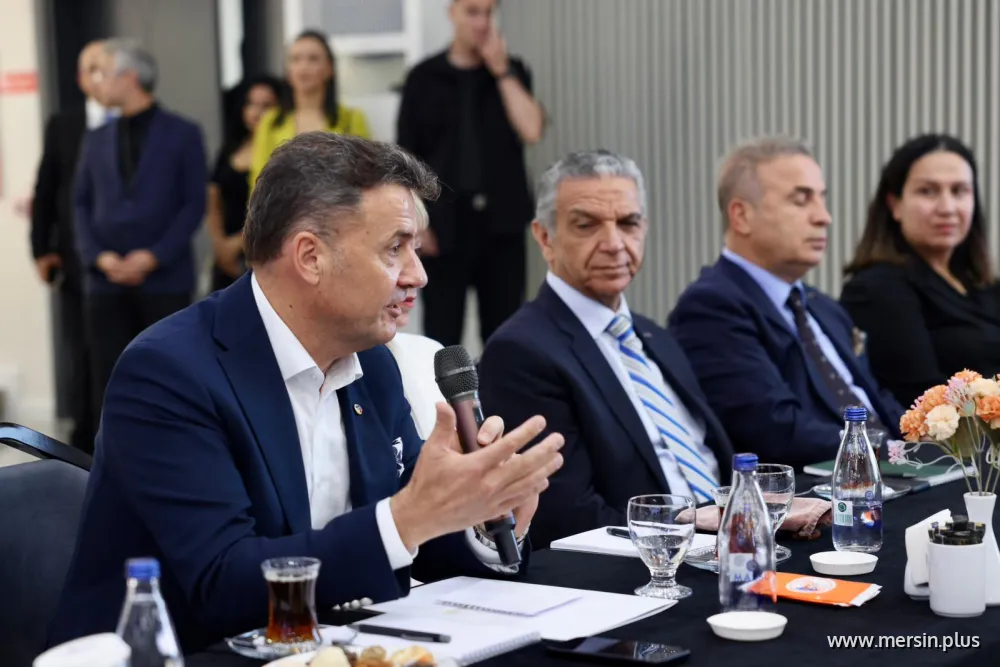 Atilla Toros, 30 Okul 30 Kütüphane Projesine Destek Veren Hayırseverlerle Buluştu
