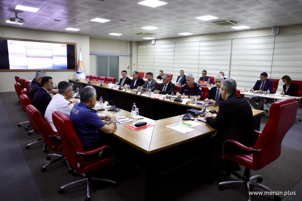 Mersin Valisi Atilla Toros Başkanlığında 112 Acil Çağrı Toplantısı