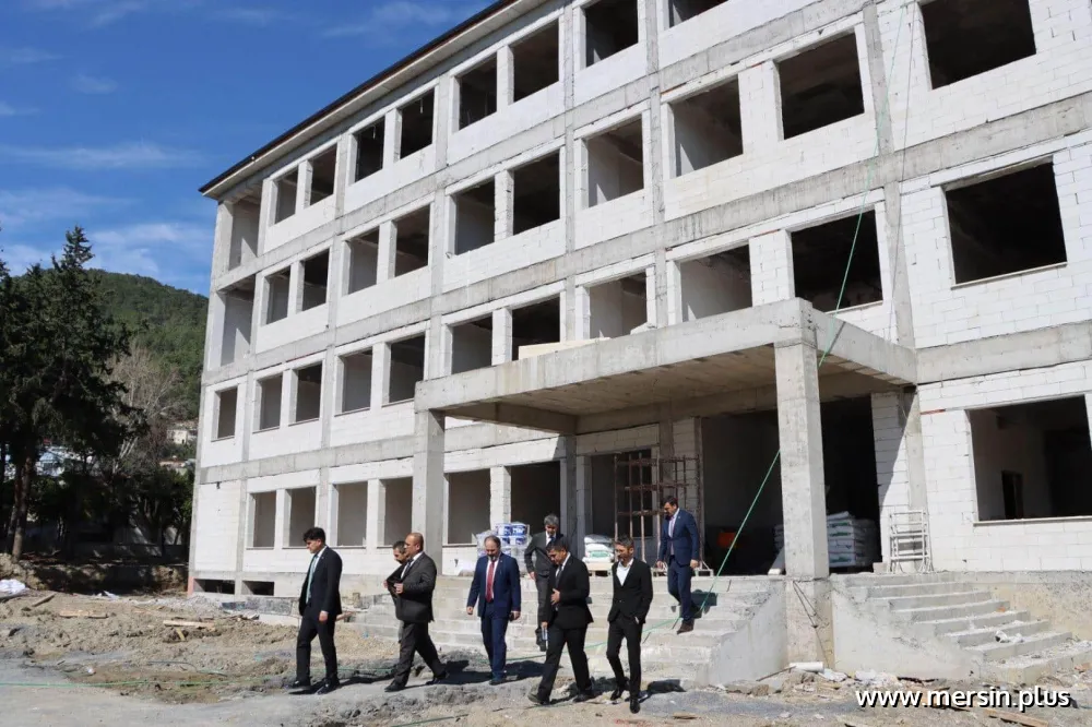 Anamur’da Eğitim Yatırımları Hız Kesmeden Sürüyor: Özdemirci Fatih İlkokulu Şantiyesinde