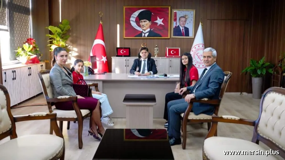 Glutensiz Lezzetler Projesi Başarıdan Başarıya Koşuyor: Özdemirci’den Öğrencilere Tebrik