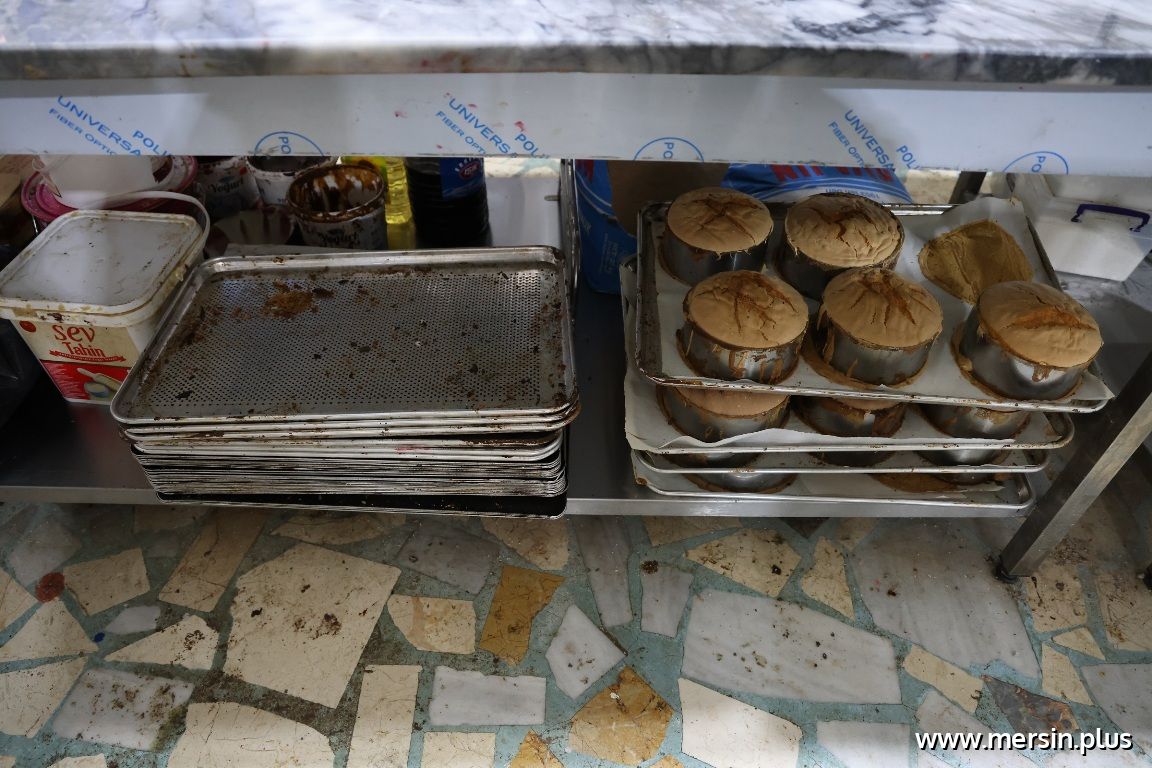 Merdiven Altı Pasta Üretimi Toroslar Zabıtası Tarafından Durduruldu