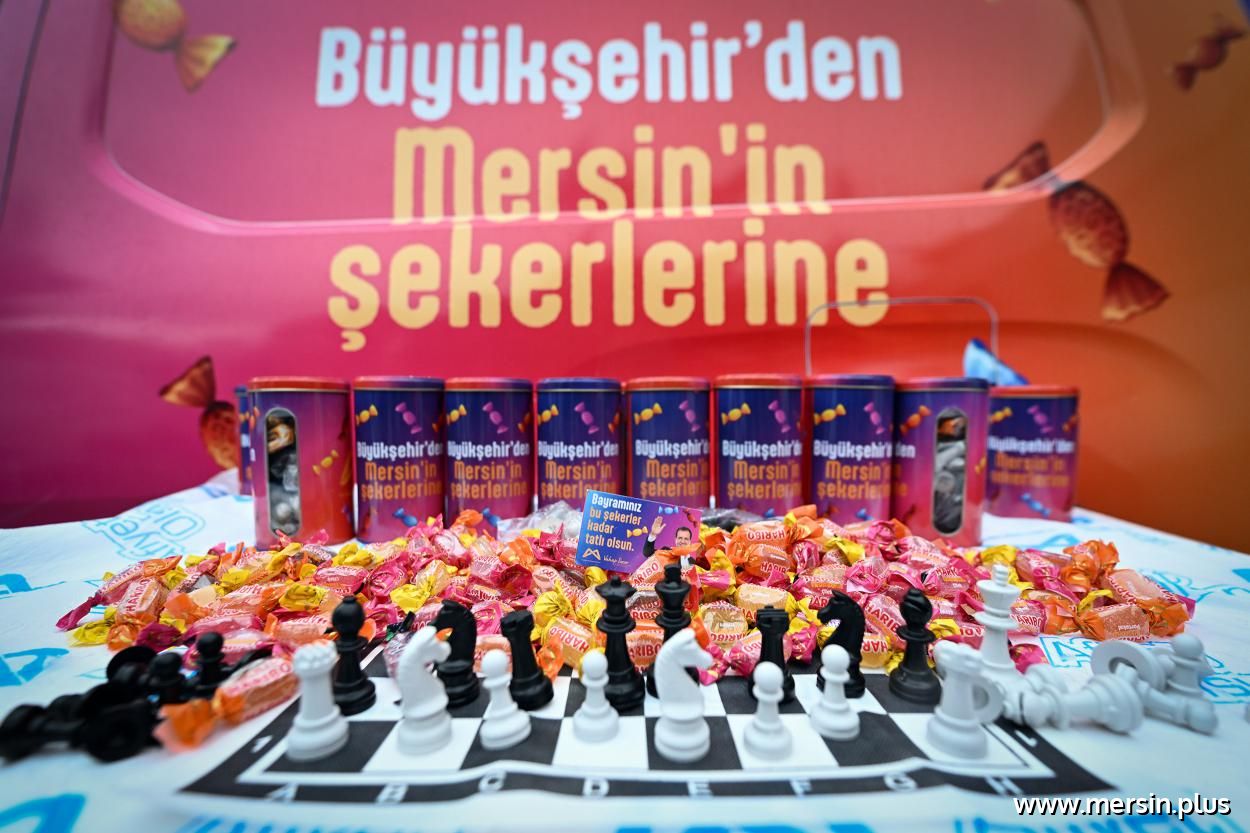 Mersin’de Çocuklara Bayram Sürprizi: 13 İlçede 60 Bin Hediye Dağıtıldı