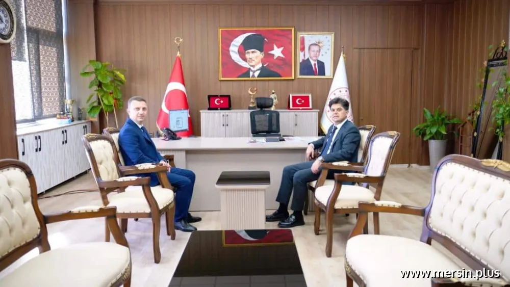 MERSİN LİMAN BAŞKANI DR. AYTEKİN SARICA, İL MİLLÎ EĞİTİM MÜDÜRÜ MUHAMMED ÖZDEMİRCİ'Yİ ZİYARET ETTİ