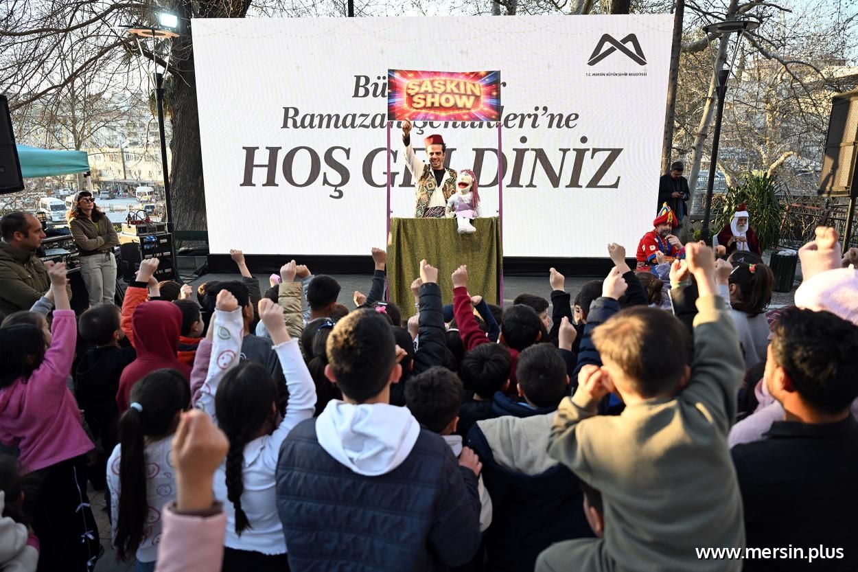 Mut’ta Ramazan Bereketi: Başkan Vahap Seçer Vatandaşlarla Aynı Sofrada