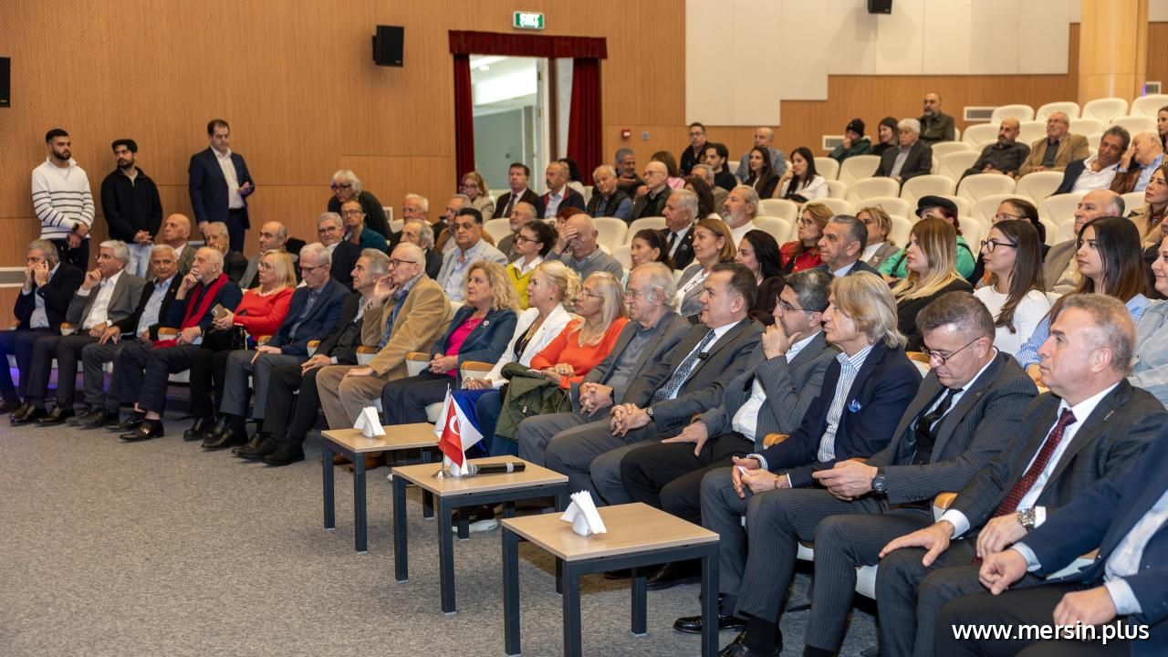 Yenişehir’de Düzenlenen Bellek Söyleşileri’nde Mersin’in Geçmişi Konuşuldu