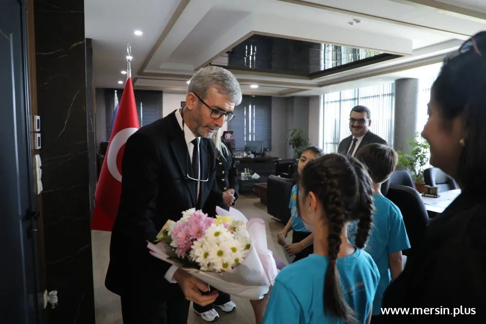 23 Nisan’da Rektörlük Koltuğu Çocukların Oldu: Tarsus’ta Anlamlı Buluşma