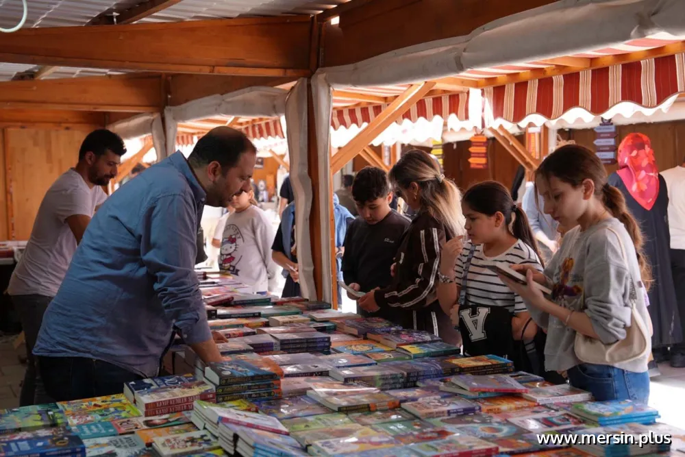 Erdemli Kitap ve Edebiyat Günleri Yoğun İlgiyle Sona Erdi