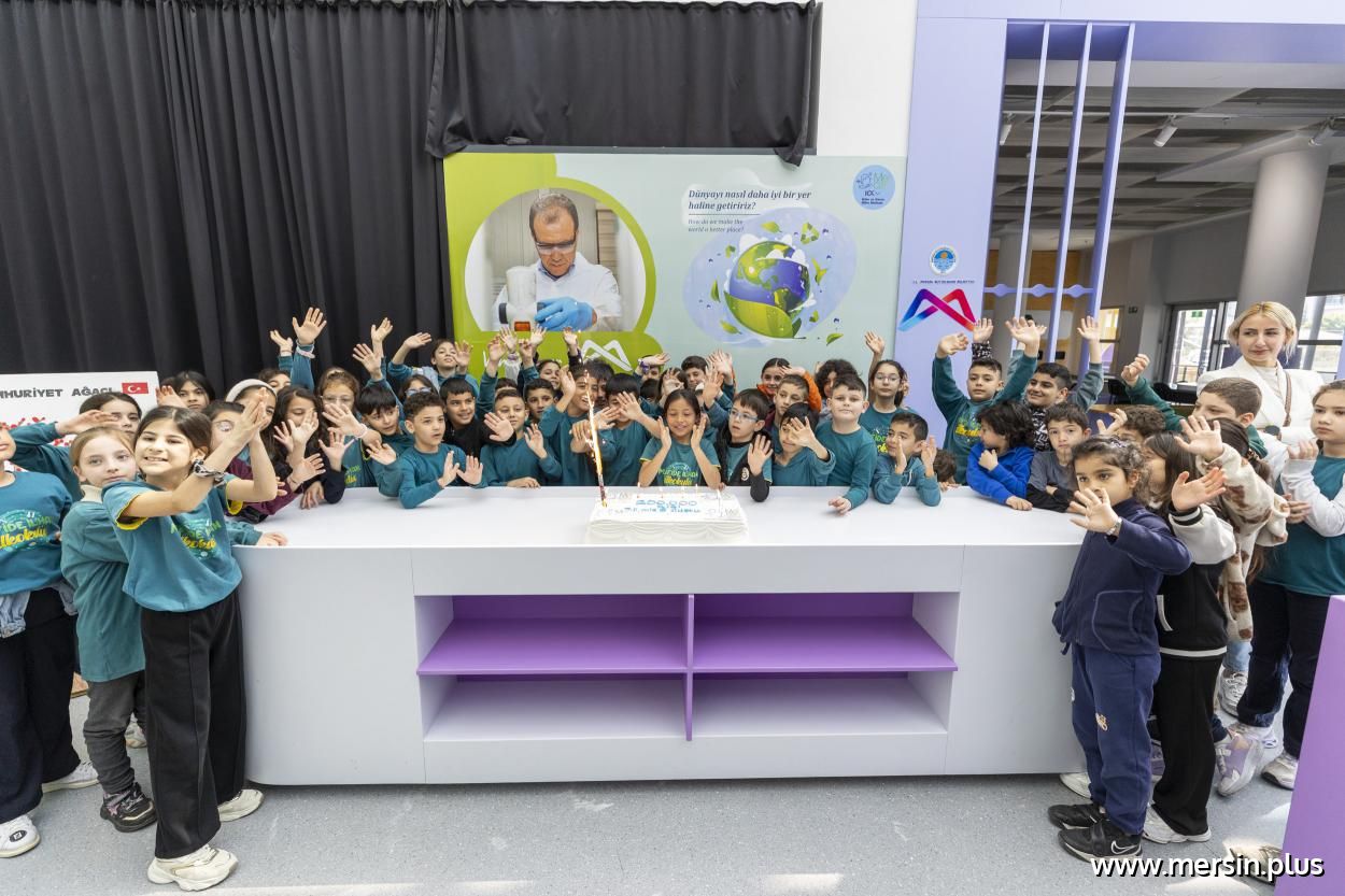 Mersin’de Bilimin Adresi Mercan Bilim Merkezi 200 Bin Kişiyi Ağırladı