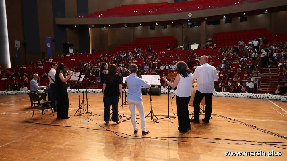 Mersin Üniversitesi 2026 Ödül Töreni’nde Kimler Ödül Aldı? İşte Tüm Detaylar
