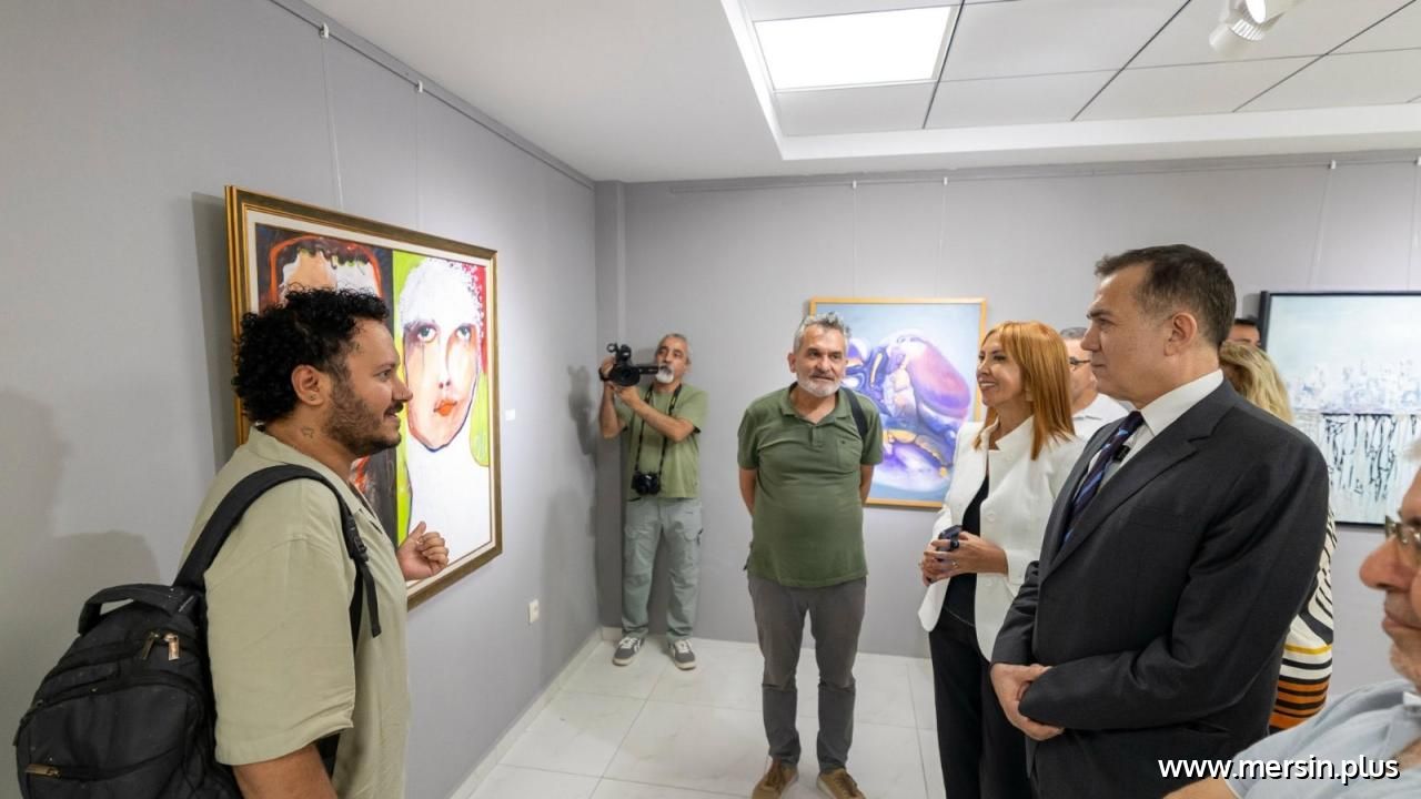 Mersin’de Emek ve İnsan Temalı Ulusal Resim Sergisi Açıldı