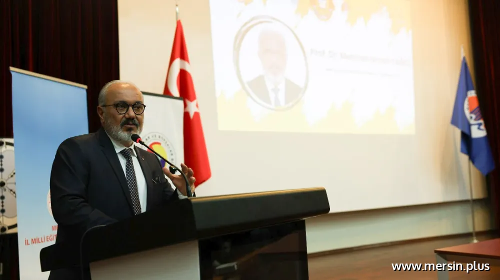 Mersin'de Fikir Otobüsü Finali: Liselilerin Yenilikçi Projeleri Ödüllendirildi