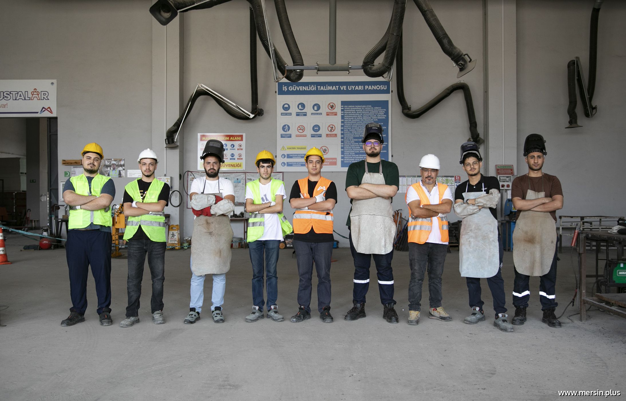 Mersin'de Gençlere Ücretsiz Mesleki Eğitim Ve İstihdam Desteği