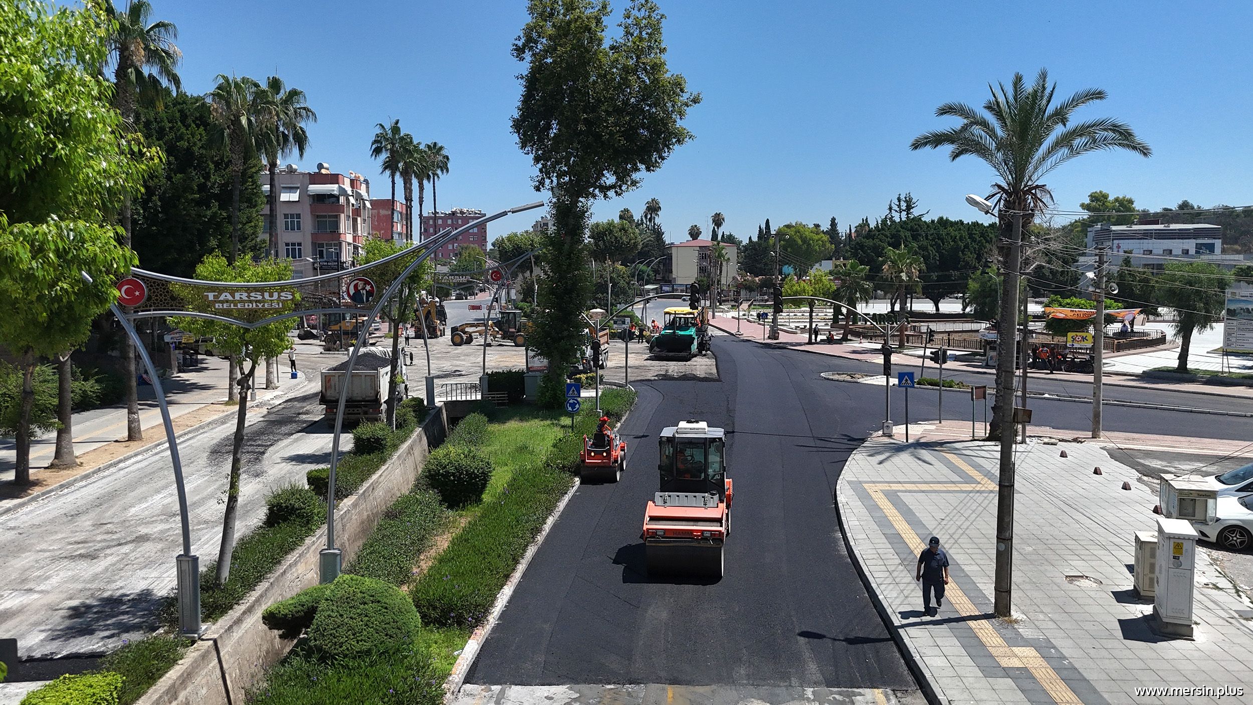 Tarsus’ta Trafiği Rahatlatacak Kavşak Düzenlemesi Hizmete Açıldı