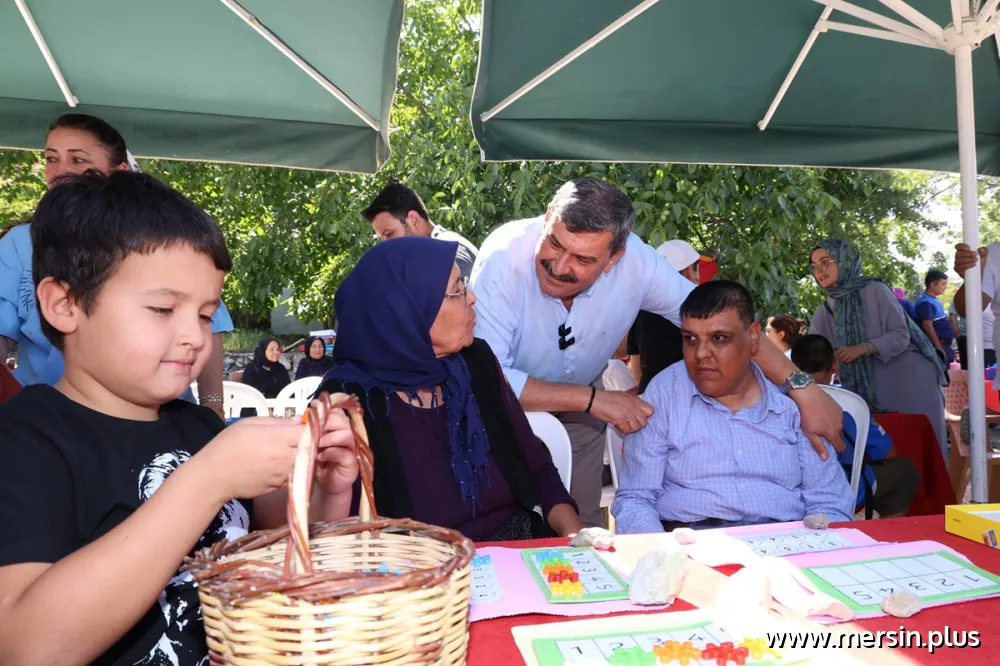 Toroslar Belediyesi Akıl ve Zeka Oyunları Atölyesi Kırsal Mahallelerde Devam Ediyor
