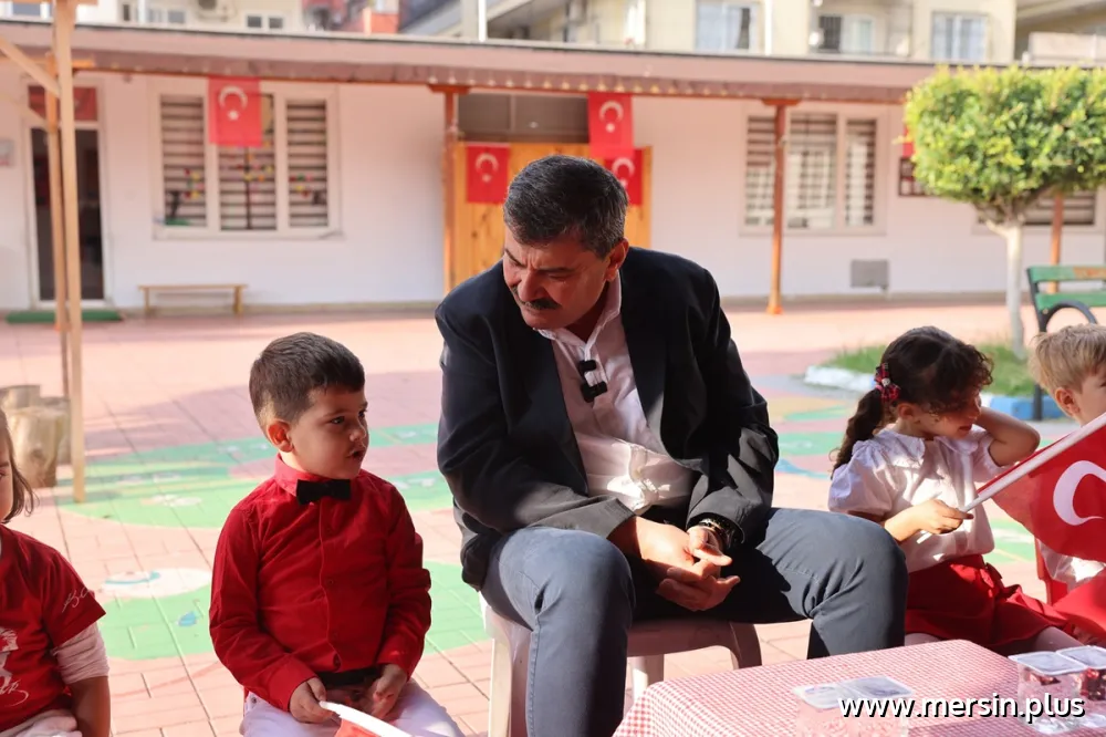 Toroslar Gündüz Bakımevleri: Minik Öğrencilerden Cumhuriyet Bayramı Kutlaması