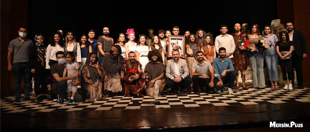 Tarsus Şehir Tiyatrosu Ezop Adlı Tiyatro Oyunu