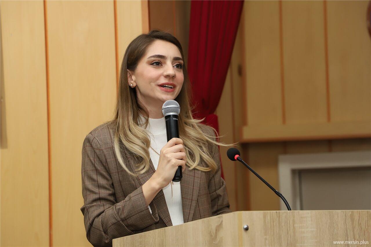 5 Aralık Dünya Kadın Hakları Günü paneli düzenlendi