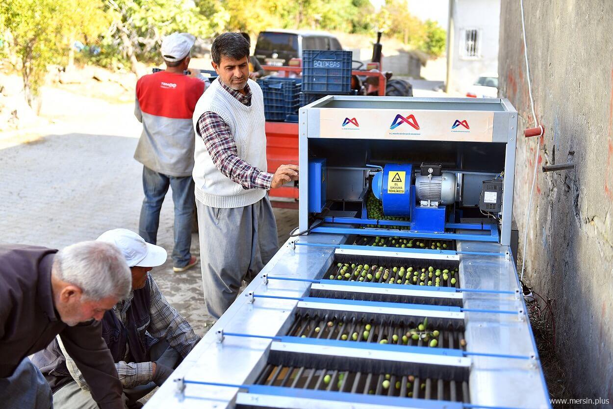 Mersin Narenciye ve Tarım Üreticileri Birliği’ne Zeytin Boylama Makinesi Verildi