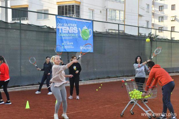 Yenisehir Ucretsiz Tenis Kurslari Yogun Ilgi Goruyor