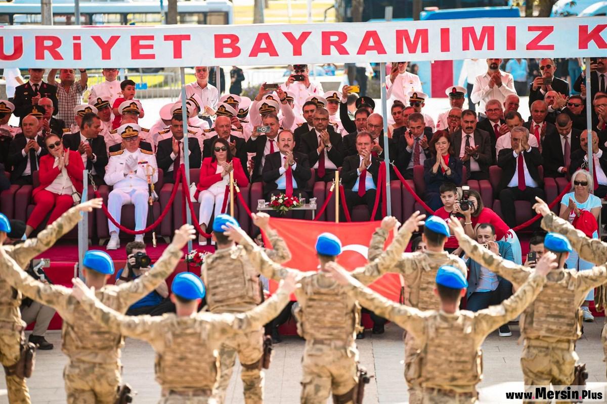 Cumhuriyetimizin İlan Edilişinin 100. Yıldönümü, Mersin İlimizde Coşkuyla Kutlandı.