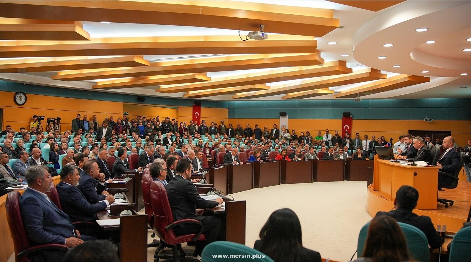 Tarsus Belediyesi ilk meclis toplantısı, Belediye Başkanı Ali Boltaç başkanlığında gerçekleştirildi