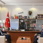 Vahap Seçer'Den Yenişehir Belediye Başkanı Abdullah Özyiğit’e Hayırlı Olsun Ziyareti