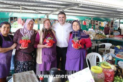 Mezitli Belediye Başkanı Ahmet Serkan Tuncer, Emekçi Kadınların Anneler Günü’nü Kutladı