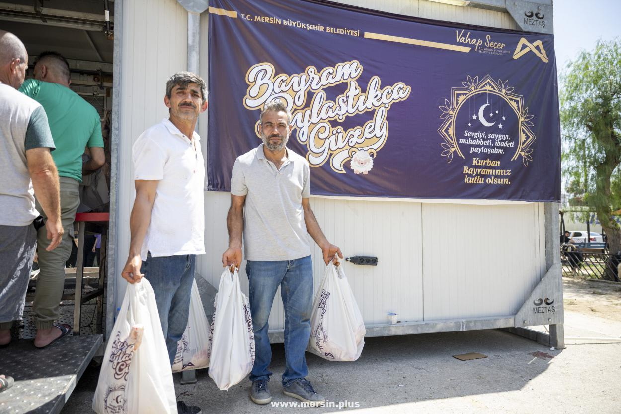 Mezbaha ve mobil kesim noktaları bu bayram da bütçe dostu hizmeti ile vatandaşları sevindirdi