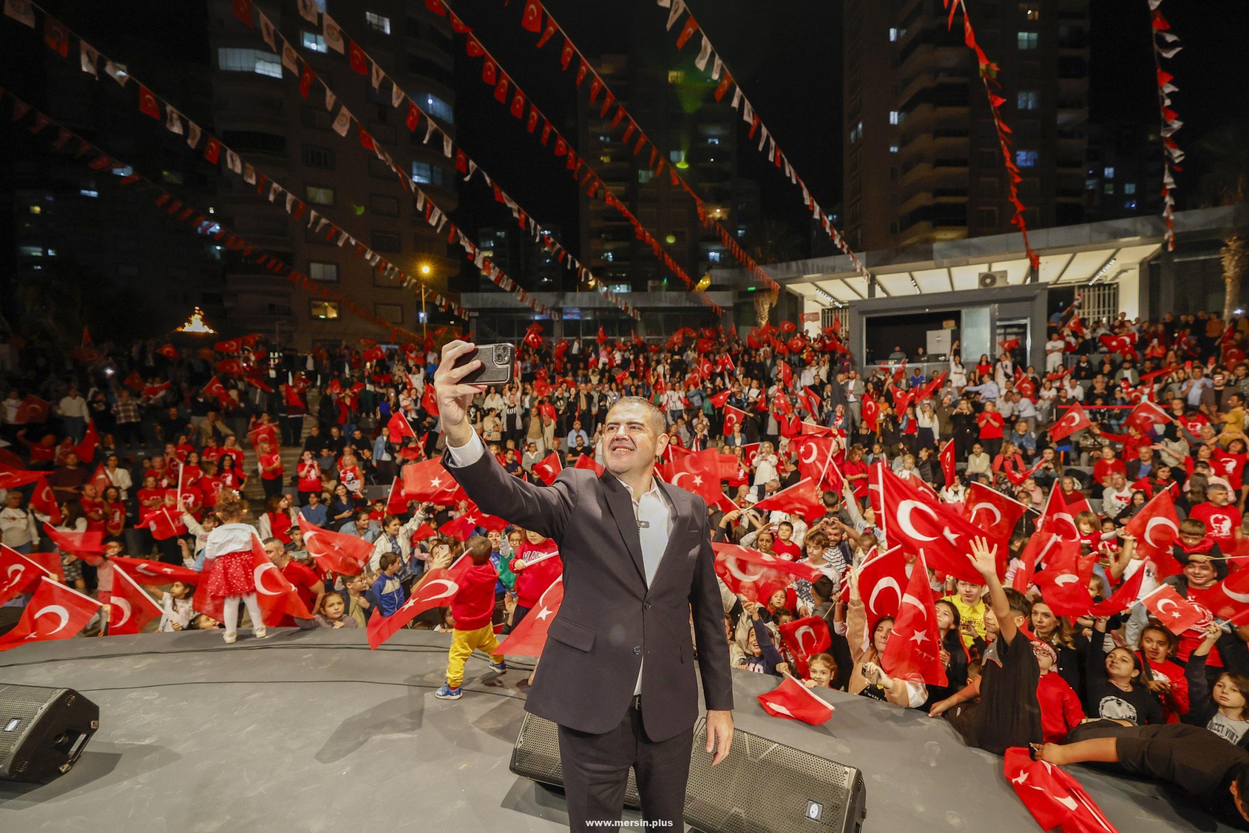 Mezitli'de Cumhuriyet Kutlamaları Büyük Bir Coşkuyla Yapıldı.
