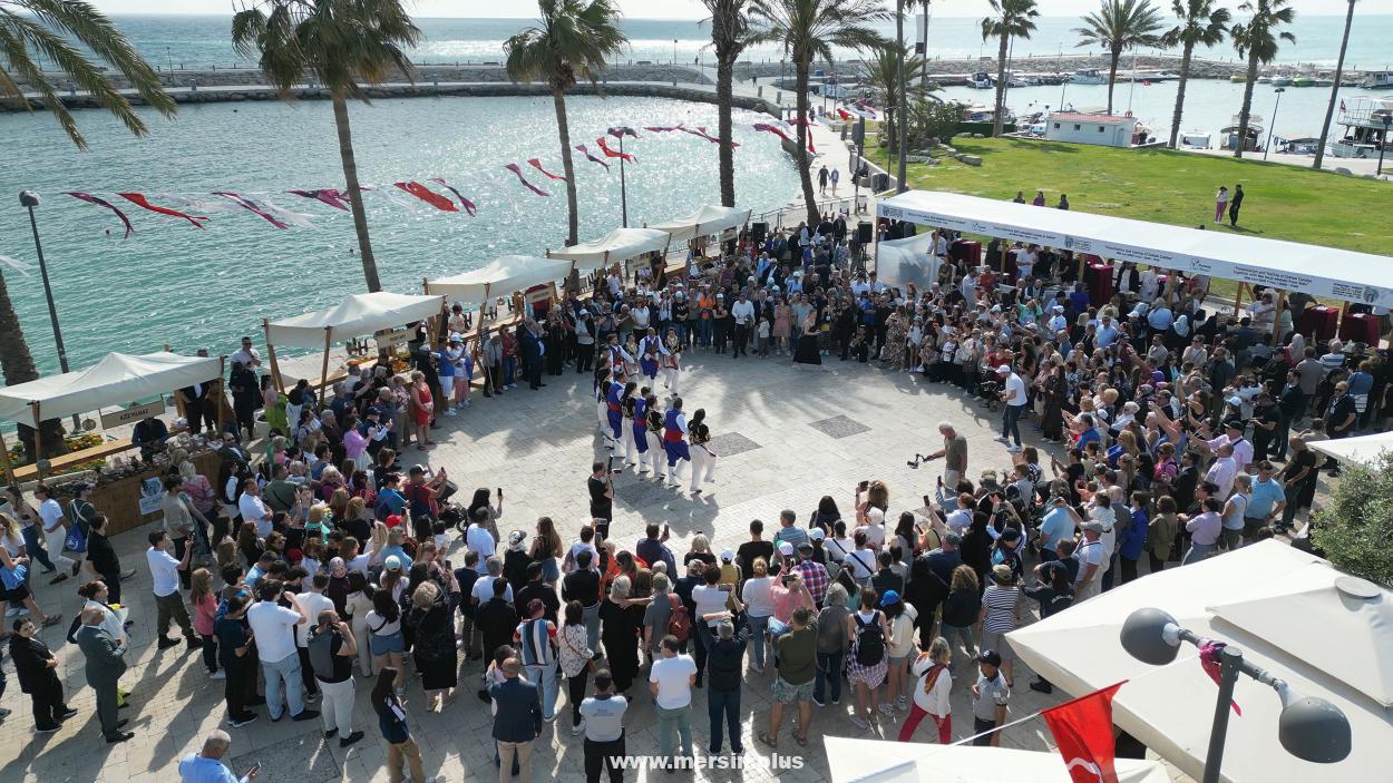 Mersin Büyükşehir, Manavgat Girit’ten Side’ye Kültür ve Lezzet Festivali’ne Katılım Sağladı