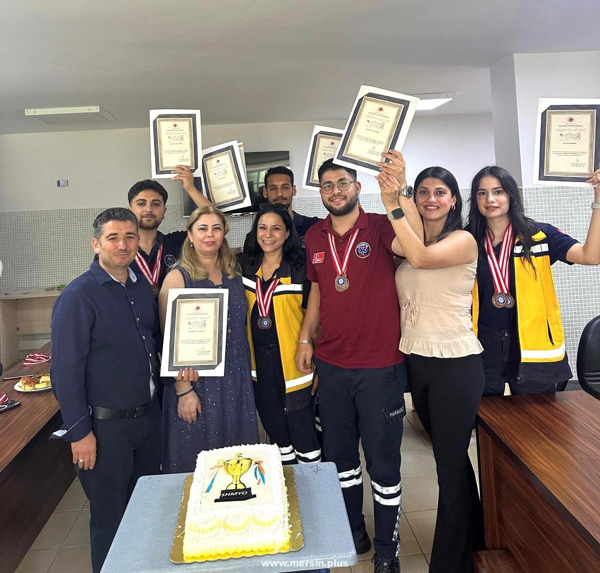 Sağlık Hizmetleri Meslek Yüksekokulu Öğrencilerimiz X.TRALLİ Travma Rallisi'nden Dereceyle Döndü