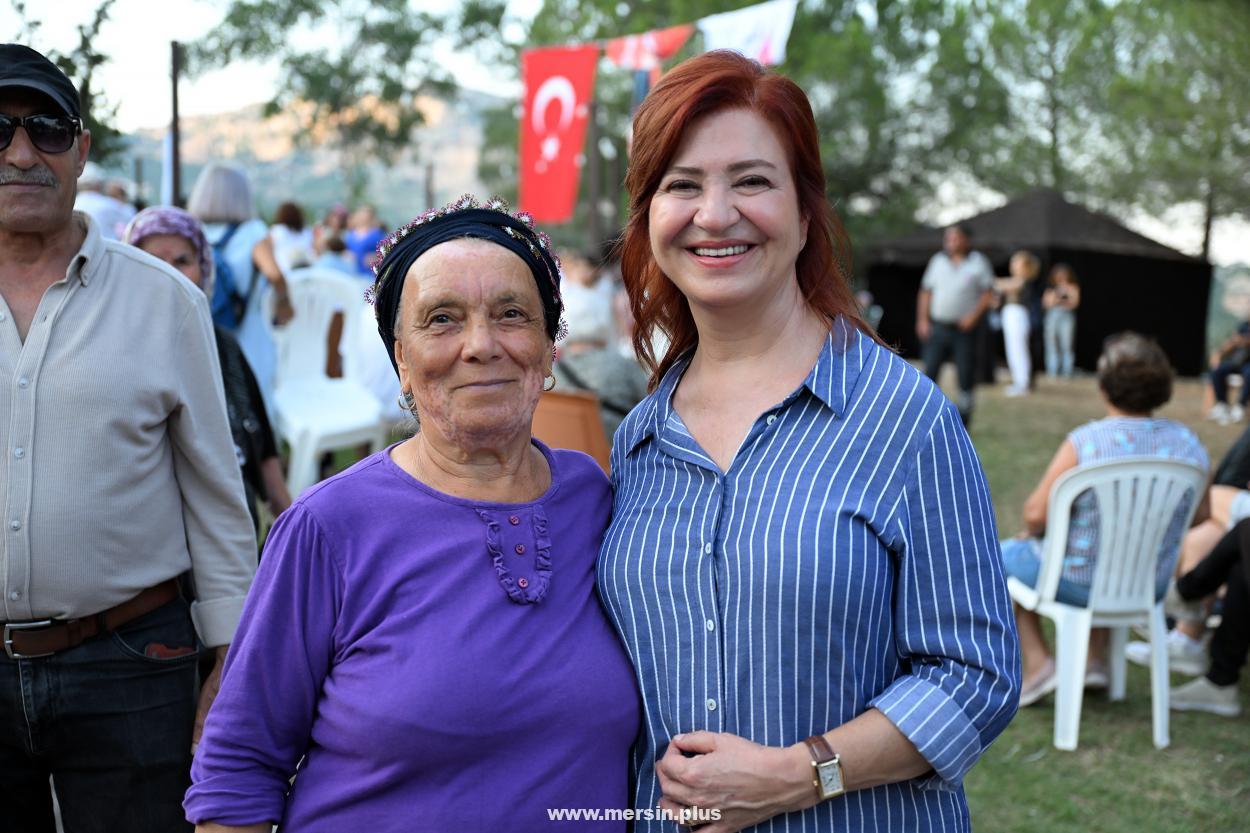 Mersin’de Kadınlar Aşure Etkinliğinde Dayanışma Ruhu Yaşattı