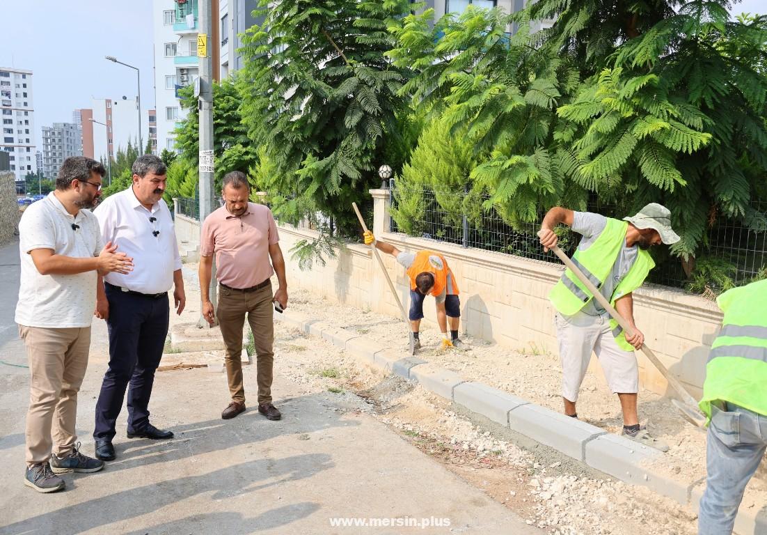 Toroslar’da Portakal Mahallesi Kaldırımları Yenileniyor