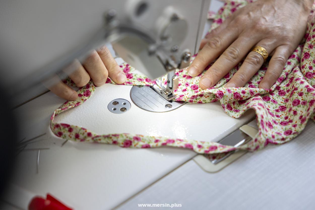 Giyim Üretim Teknolojileri Kursu: Mersinli Kadınlar Dikişle Kendi İşini Kuruyor