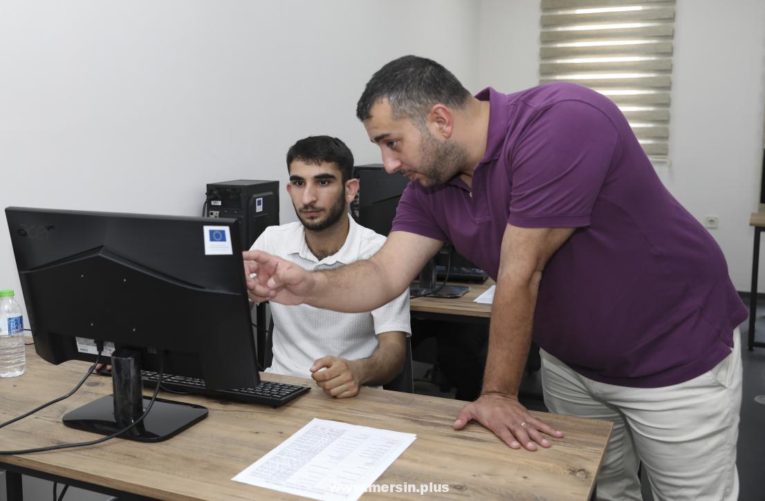 Mersin Büyükşehir’den Ücretsiz Ofis Programları Kursu — MERCEK’te Kayıtlar Sürüyor