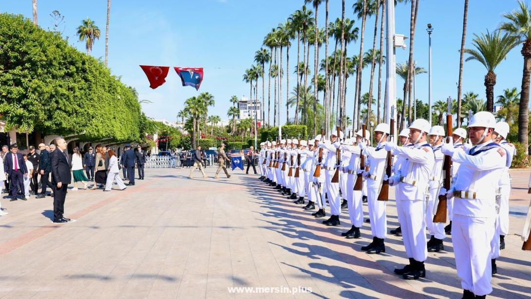 Cumhuriyetimizin 102. Yılında Atatürk Anıtı’na Çelenk Sunuldu