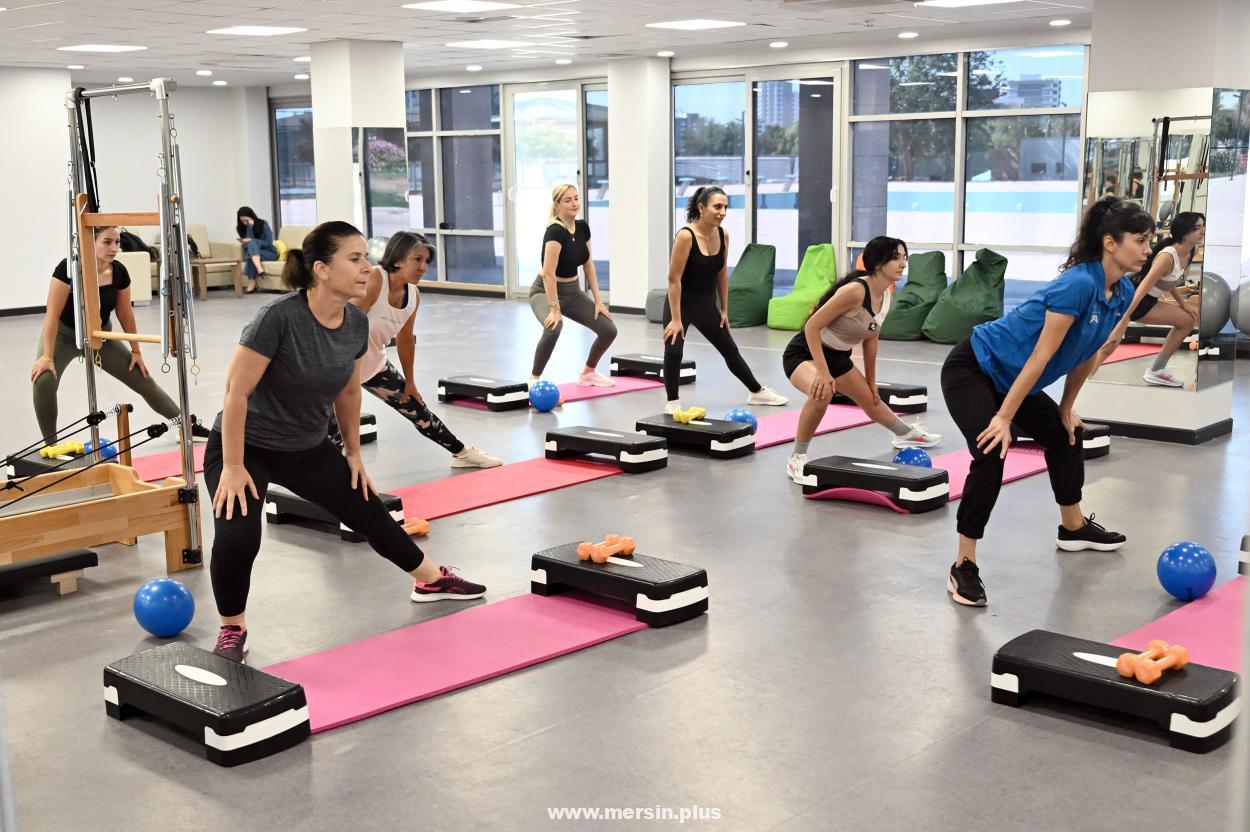 Mersin Büyükşehir’den Kadınlara Pilates Desteği: Ücretsiz Kurslara Yoğun İlgi