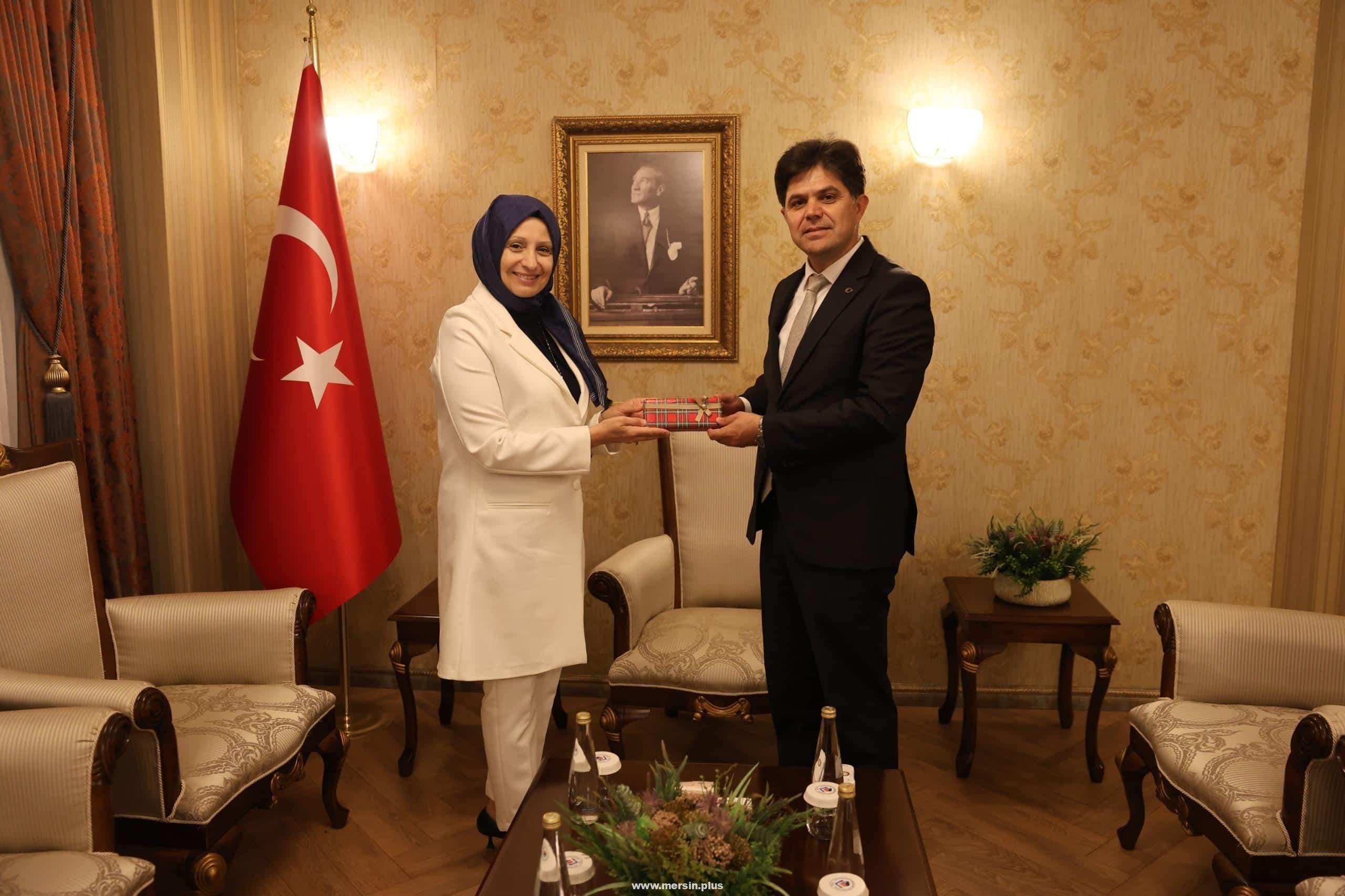 Fazilet Durmuş’a Veda, Muhammed Özdemirci’ye Hoş Geldin Yemeği Düzenlendi