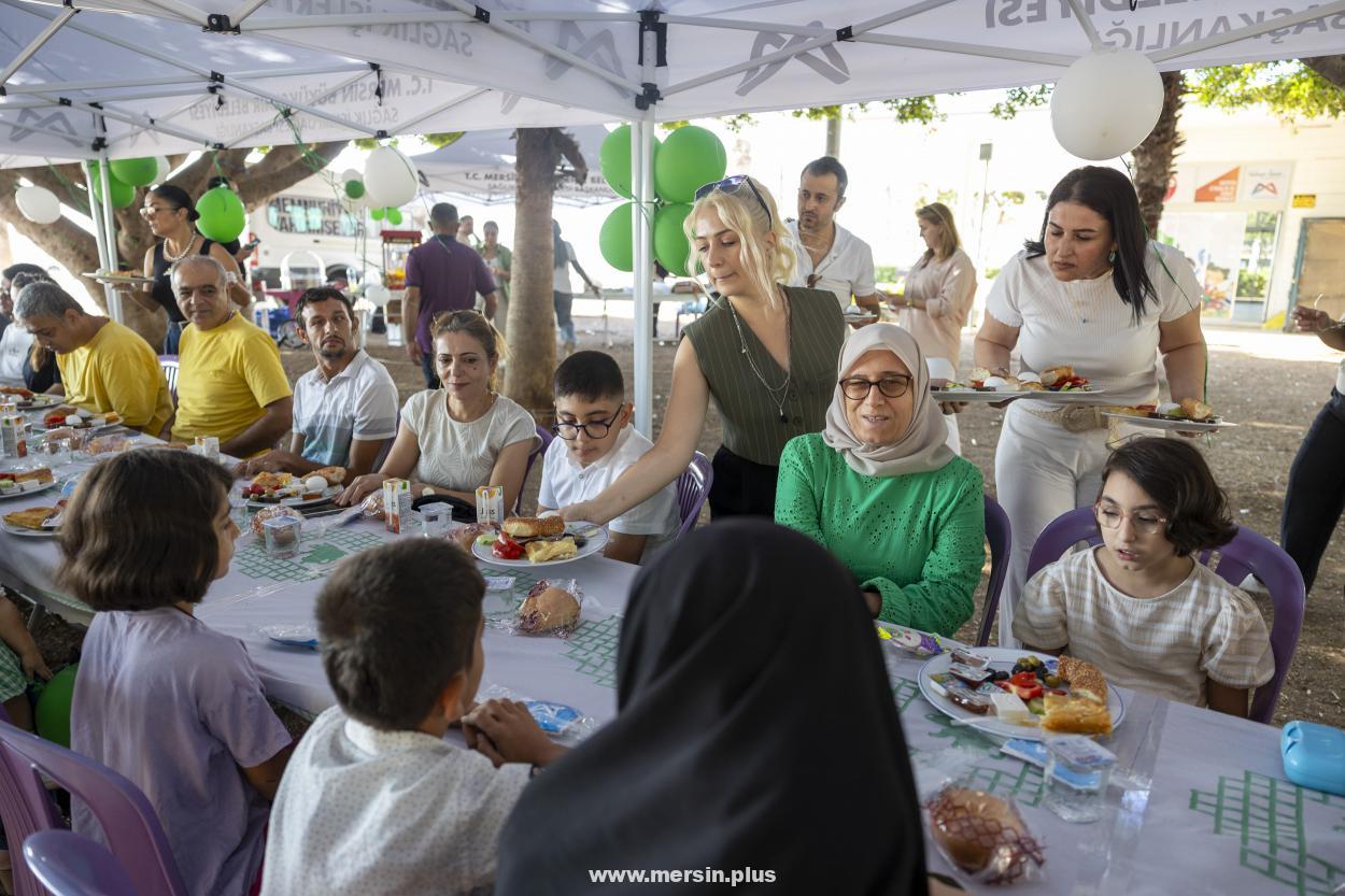 Mersin’de Serebral Palsi İçin Yeşil Renkli Farkındalık Etkinliği Düzenlendi
