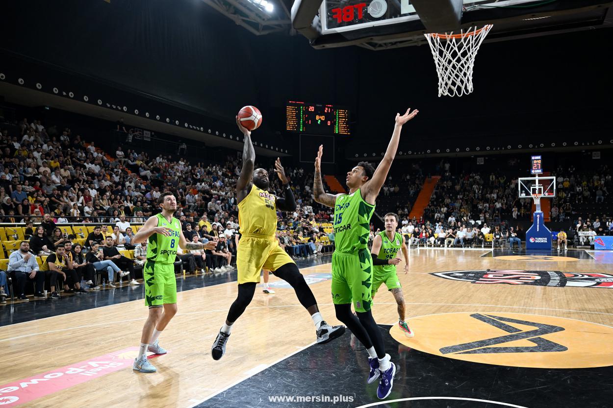 MSK, Tofaş’ı 84–80 Mağlup Etti: Başkan Seçer ve Meral Seçer Tribünde