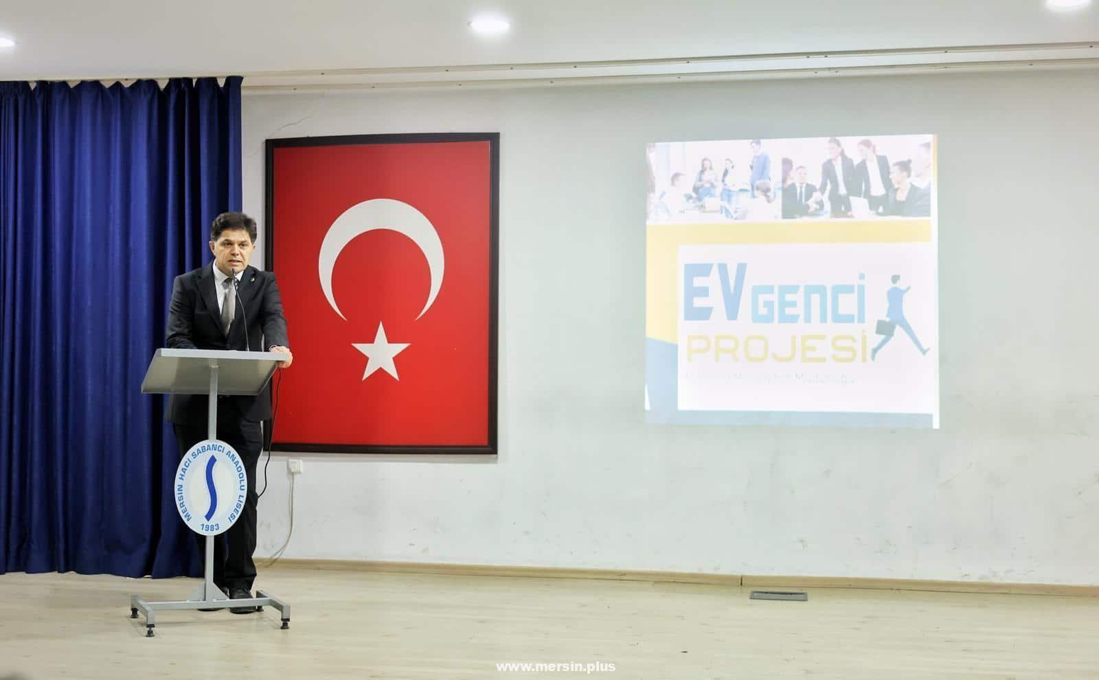 Mersin’de “Ev Genci” Projesi Çerçevesinde Rehber Öğretmenlere İŞKUR İş Birliği Eğitimi
