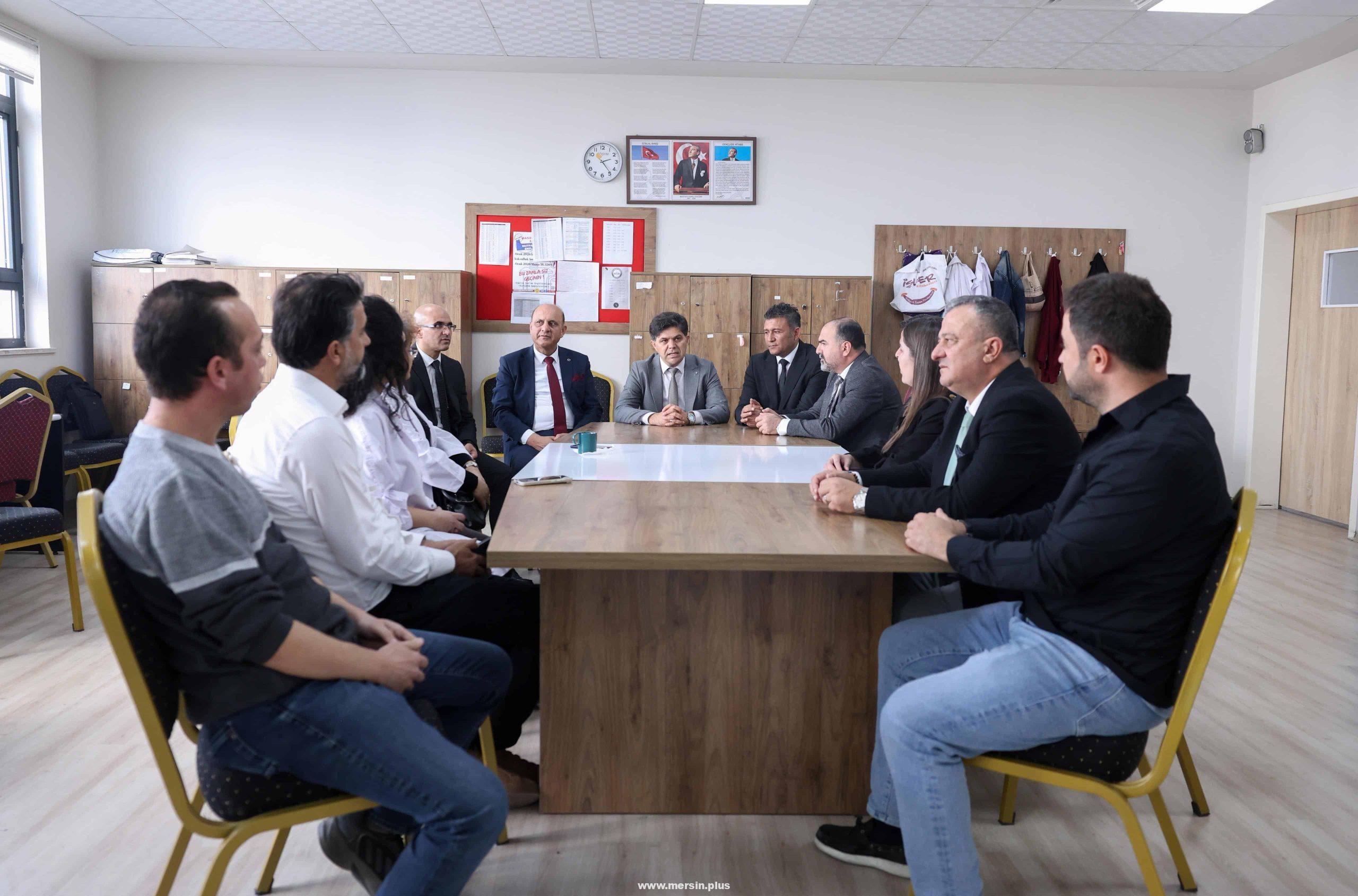 Tarsus’ta Okul İncelemeleri: İl Müdürü Muhammed Özdemirci’den Eğitime Yakın Takip