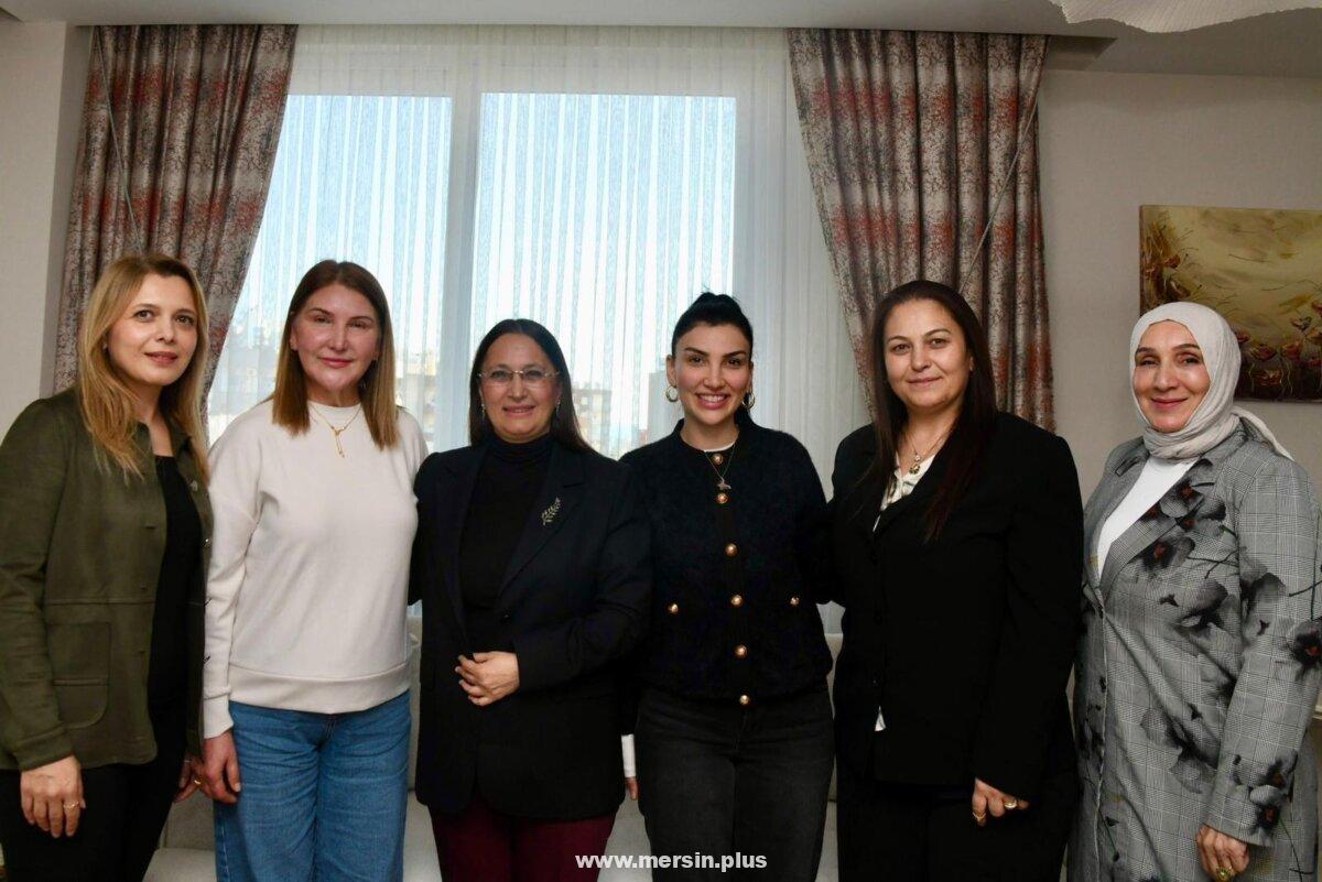 Şehit Polis Ailesine Ziyaretle Vefa Mesajı: Toros Ailesinden Şehit Eşine Destek