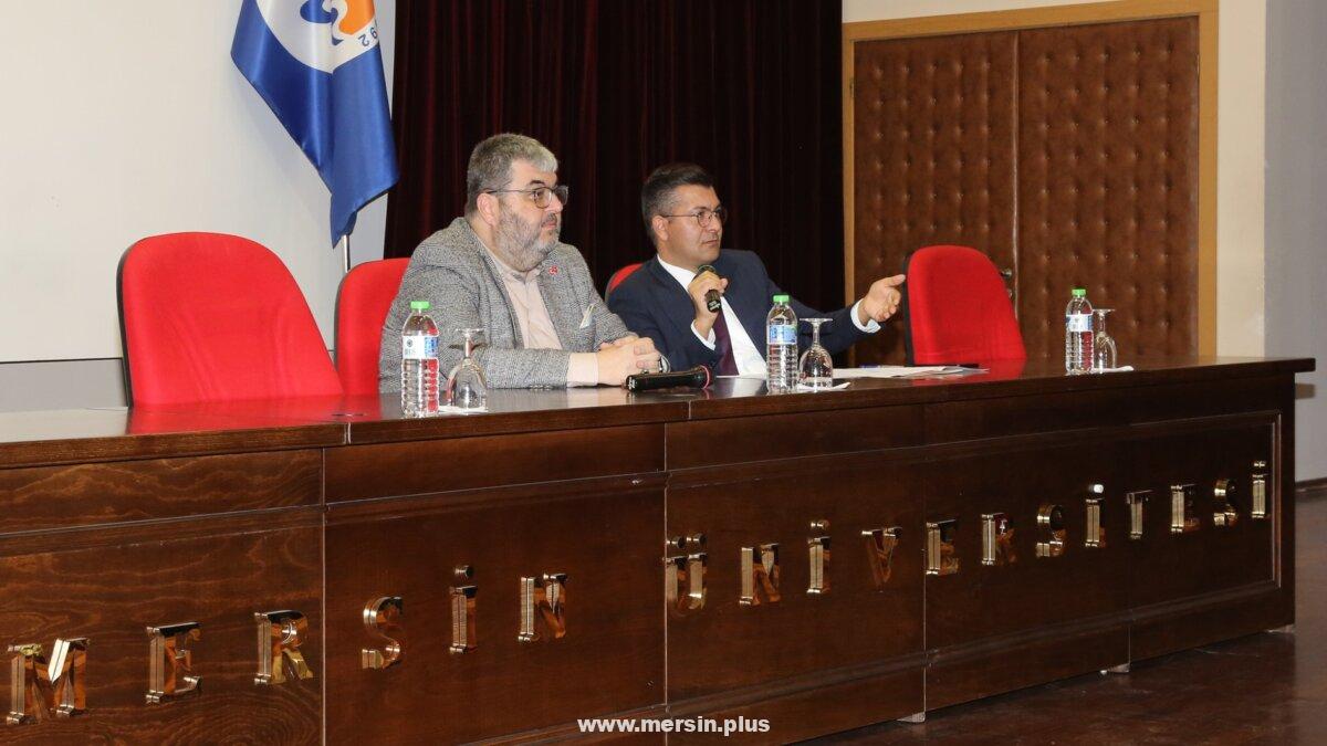 Üniversitemizde 18 Aralık Sağlık Yöneticileri Günü’ne Özel Program Düzenlendi